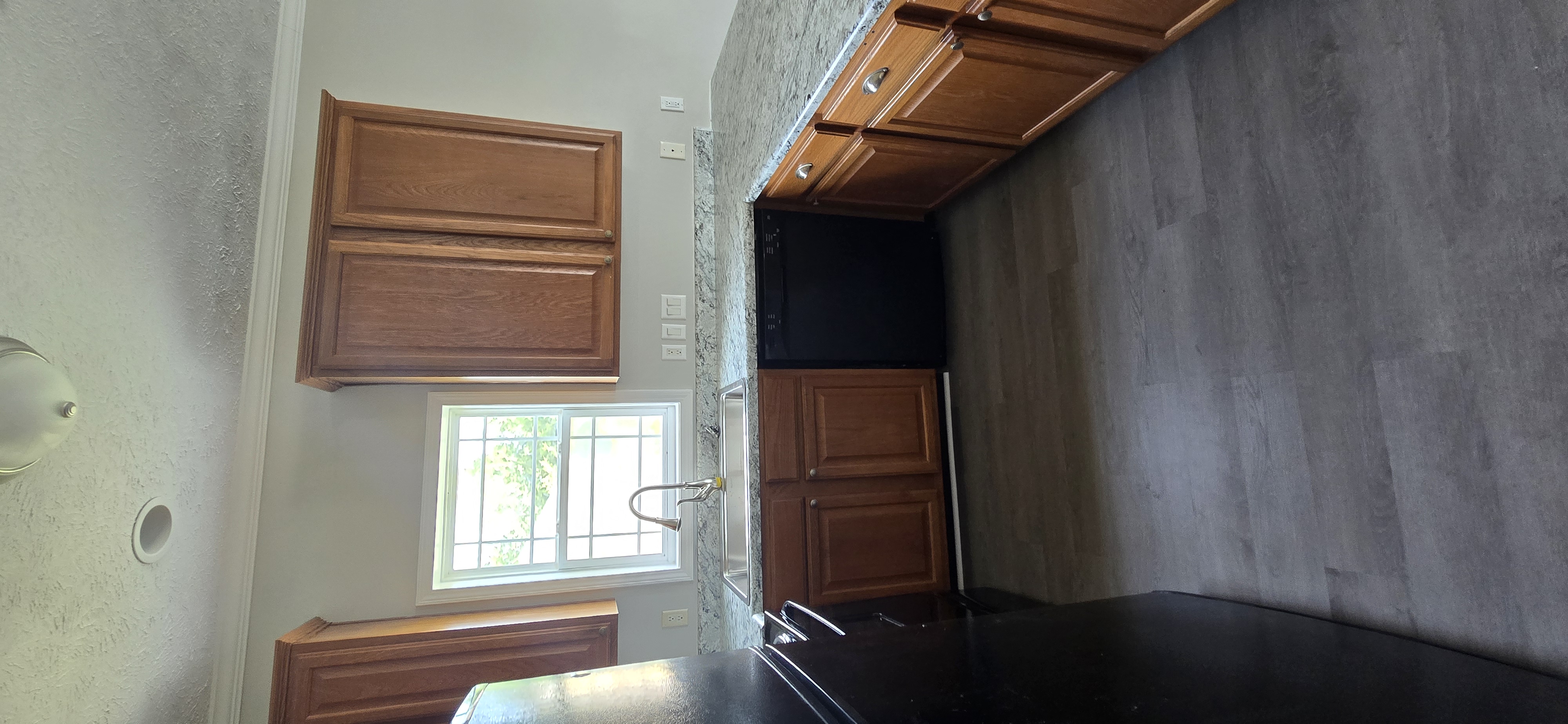 Napoleon St - Unit A