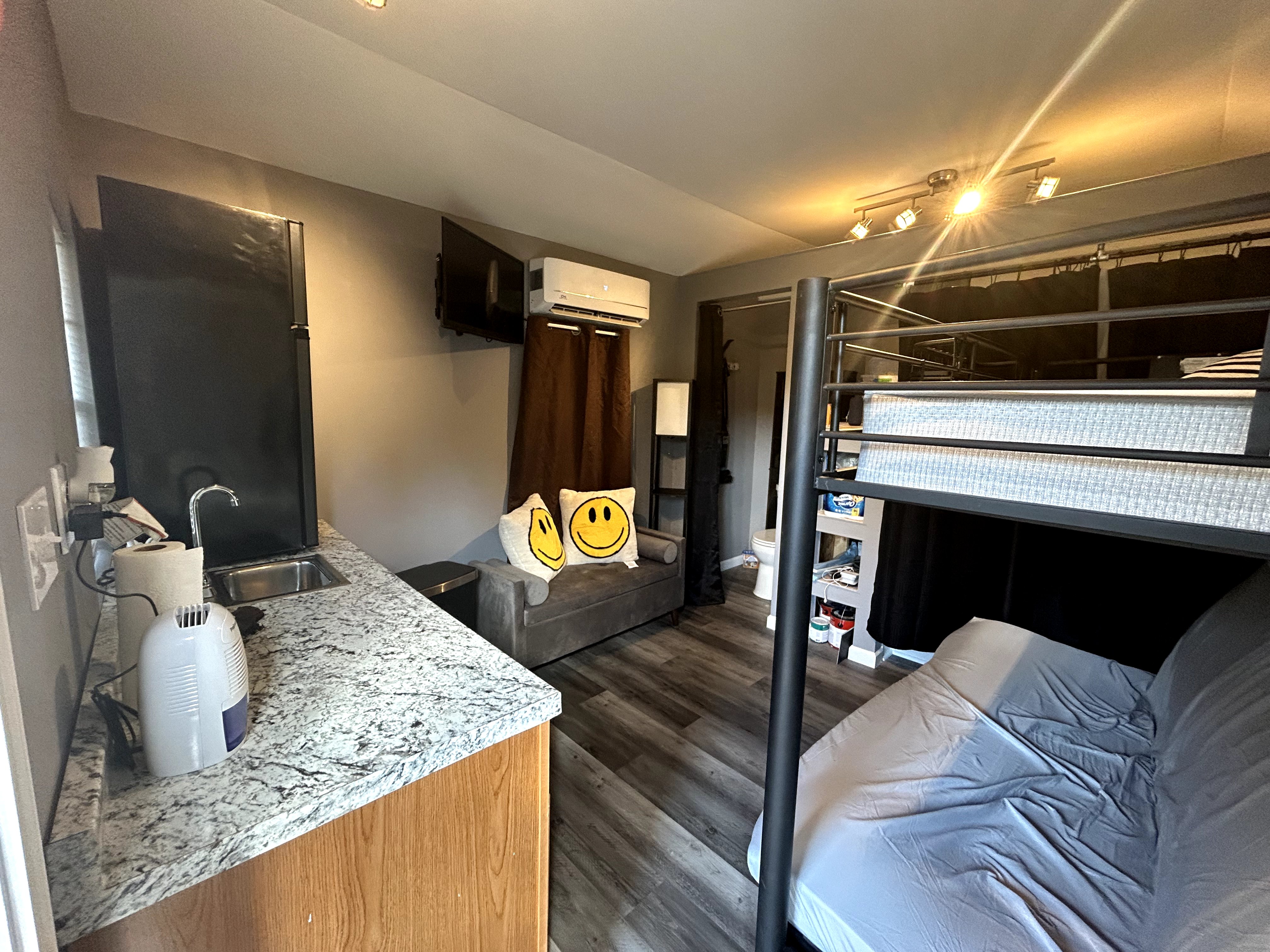 Furnish, Cleanup, and Stage